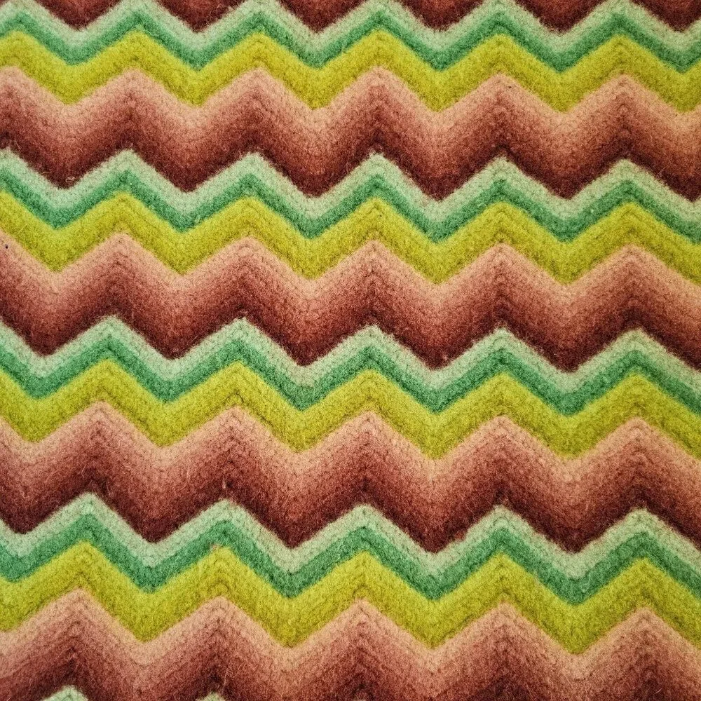 Vintage 70s zigzag